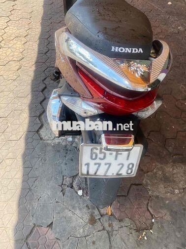 Honda Vision đỏ