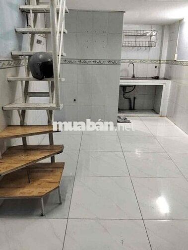 Trệt lửng lầu 3,2*6; 2pn đg xe tải đi Gò vấp gần