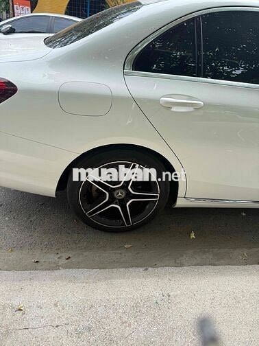 Mercedes-Benz C180 2020 Trắng