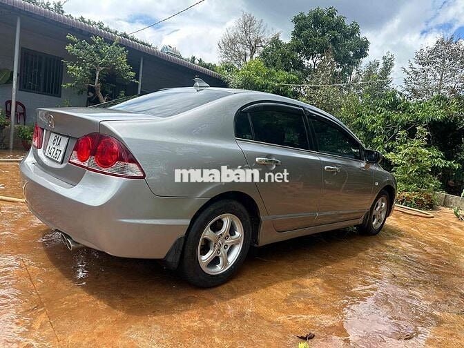 Honda Civic Bạc 5 chỗ Xăng