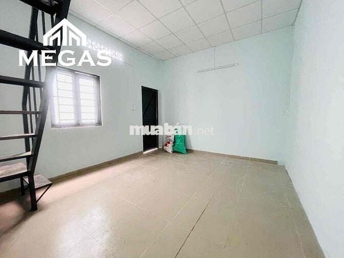 CHÍNH CHỦ CHO THUÊ NHÀ 1 TRỆT 1 LẦU Ở GIA ĐÌNH 40M2 NGAY CHỢ TÂN HƯƠNG