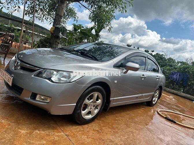 Honda Civic Bạc 5 chỗ Xăng