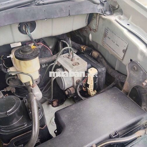 Toyota Innova 8 chỗ Bạc 140.000 km
