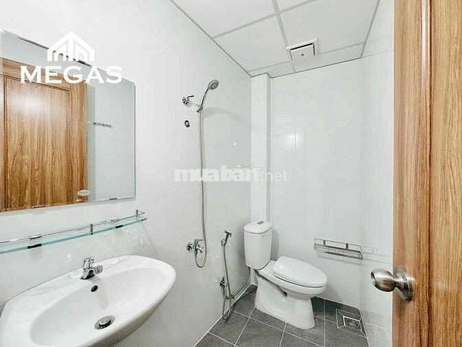 CHÍNH CHỦ CHO THUÊ NHÀ 1 TRỆT 1 LẦU Ở GIA ĐÌNH 40M2 NGAY CHỢ TÂN HƯƠNG