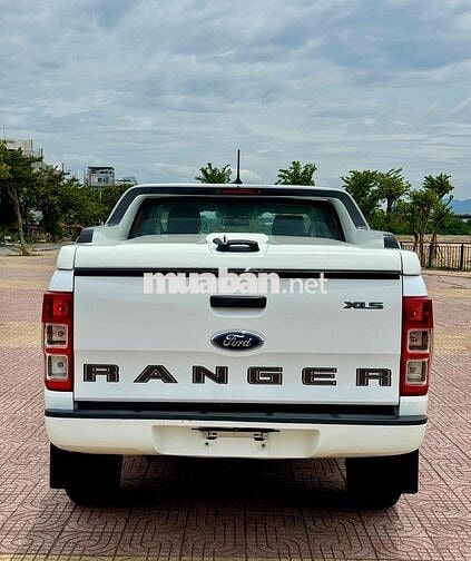 Ford Ranger 2022 XLS 2.2L AT 8 vạn Trắng