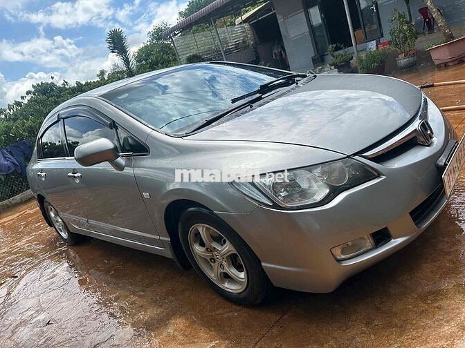 Honda Civic Bạc 5 chỗ Xăng