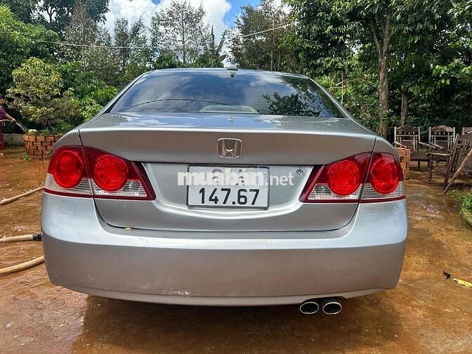 Honda Civic Bạc 5 chỗ Xăng