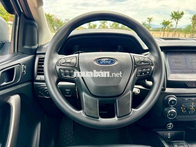 Ford Ranger 2022 XLS 2.2L AT 8 vạn Trắng