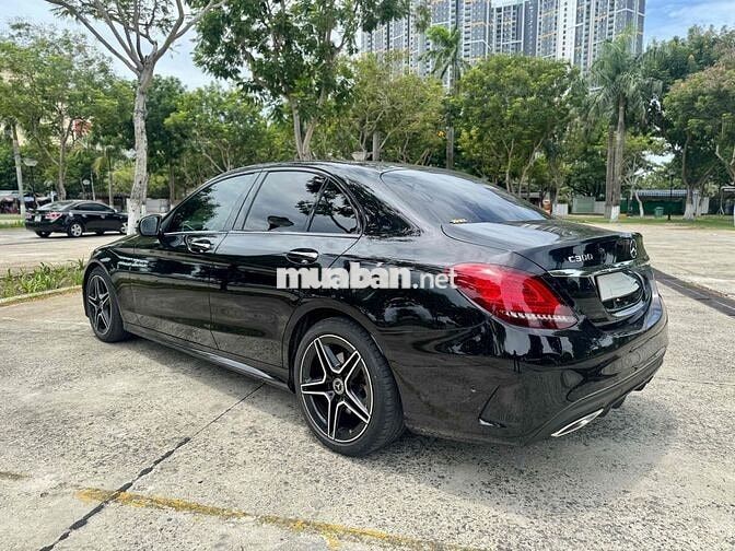 ⭐️ Mercedes-Benz C300 AMG 2021 2 vạn