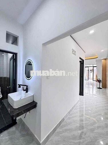 chính chủ bán nhà sổ riêng thổ cư 3p ngủ