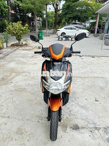Honda Air Blade Cam đen 2023