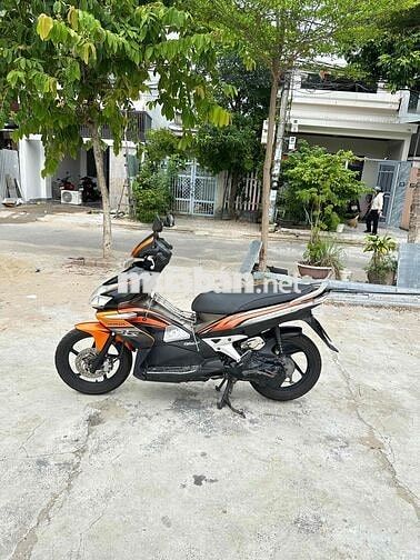 Honda Air Blade Cam đen 2023