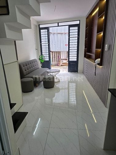 Nhà đẹp, trệt lầu ở Lê Văn Lương Nhà Bè