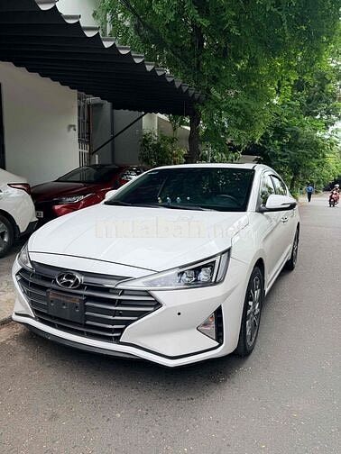Hyundai Elantra 2021 2.0 cao cấp Trắng