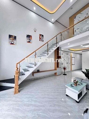 chính chủ bán nhà sổ riêng thổ cư 3p ngủ