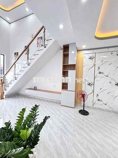 chính chủ bán nhà sổ riêng thổ cư 3p ngủ