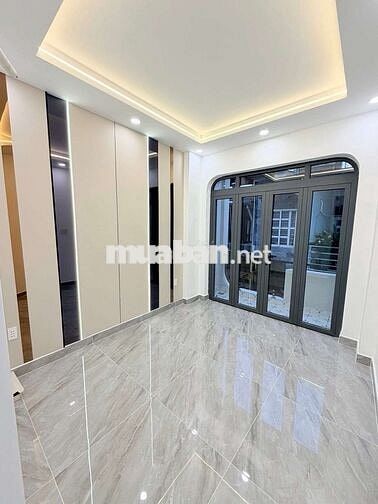 🏠 NHÀ SÁT MT HOÀNG DIỆU- DTSD 69M - SHR- CHỈ 5.59 TỶ