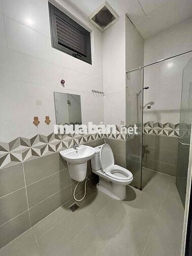 DUPLEX FULL NỘI THẤT CỬA SỔ THOÁNG