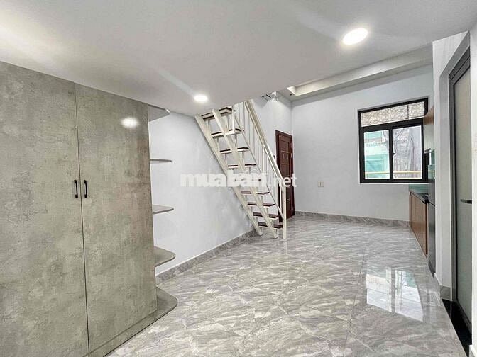 DUPLEX FULL NỘI THẤT CỬA SỔ THOÁNG