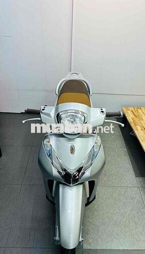 Honda SH Mode 2019 Bạc