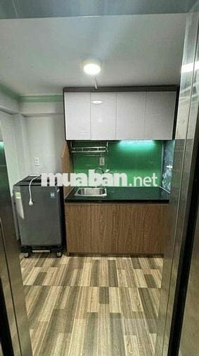 Cho thuê căn 2PN1WC (80m2) cả tầng, máy giặt riêng ngay Lý Thái Tổ Q10