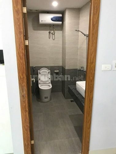 Nhà đẹp ngõ Tam Khương, giá 31 tỷ, 117m2x9T, KD, ẢNH THẬT 