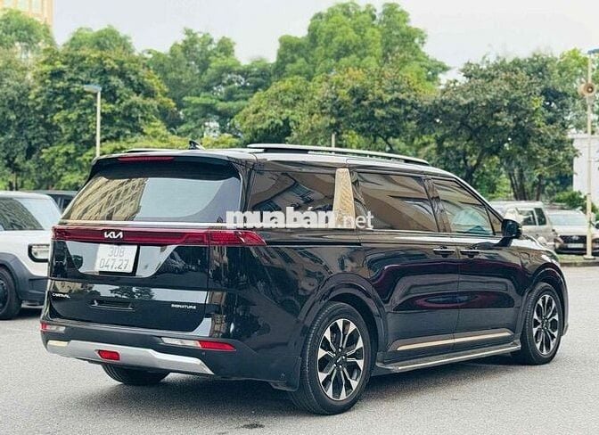 Kia Carnival Signature 2022 Đen 80000 km