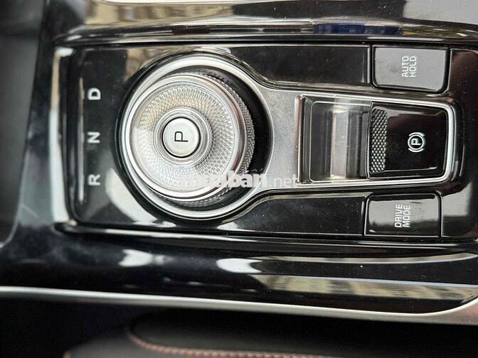 Kia Carnival Signature 2022 Đen 80000 km