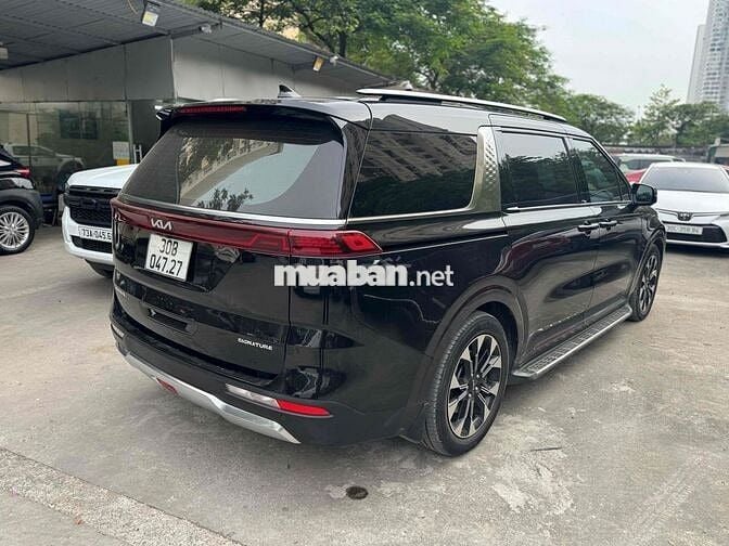 Kia Carnival Signature 2022 Đen 80000 km