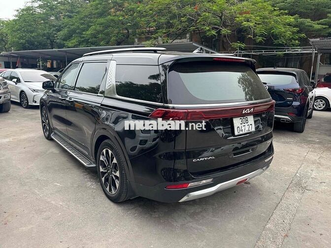 Kia Carnival Signature 2022 Đen 80000 km