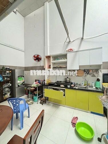 Bán nhà hẻm xe hơi sát mặt tiền ngay Chợ Bà Chiểu - 90m² nở hậu 8.7 tỷ