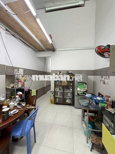 Bán nhà hẻm xe hơi sát mặt tiền ngay Chợ Bà Chiểu - 90m² nở hậu 8.7 tỷ