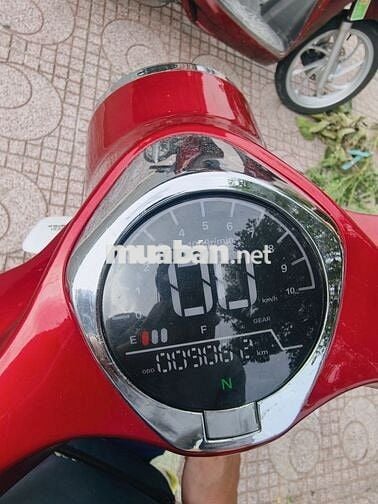 Detech Xe máy 50cc 966 km Đỏ Trắng