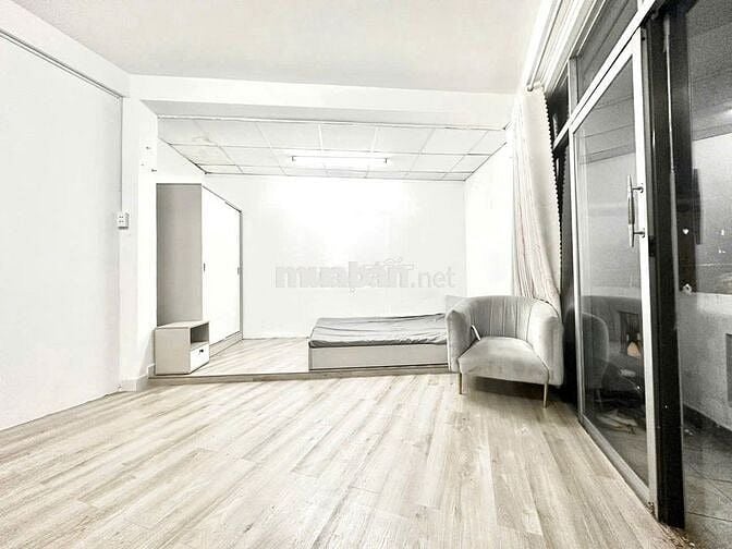 Studio Ban công Sư Vạn Hạnh - đối diện bv Nhi Đồng 1 - tầng 2 