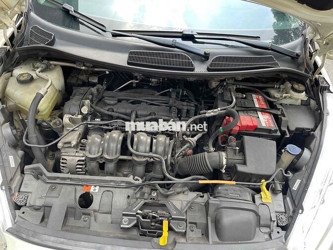 Ford Fiesta Titanium 2016 Trắng 63 Ngàn Kilomet
