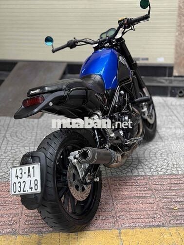 Benelli Leoncino 500 Scrambler