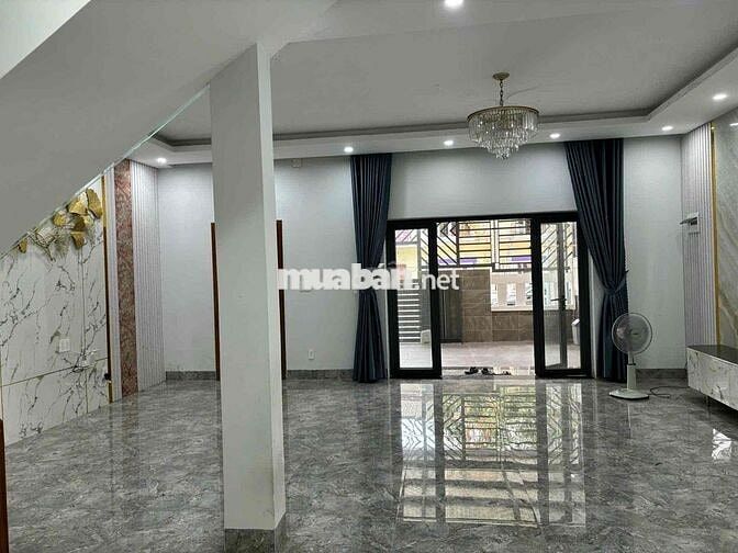 NHÀ PHỐ VƯỜN THIÊN ĐÀNG, ECOLAKES GẦN ĐẠI HỌC VIỆT ĐỨC.