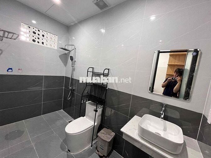 🏡 CHO THUÊ CĂN HỘ MỚI XÂY 40M² – VIEW ĐẸP GẦN CẦU RỒNG ✨