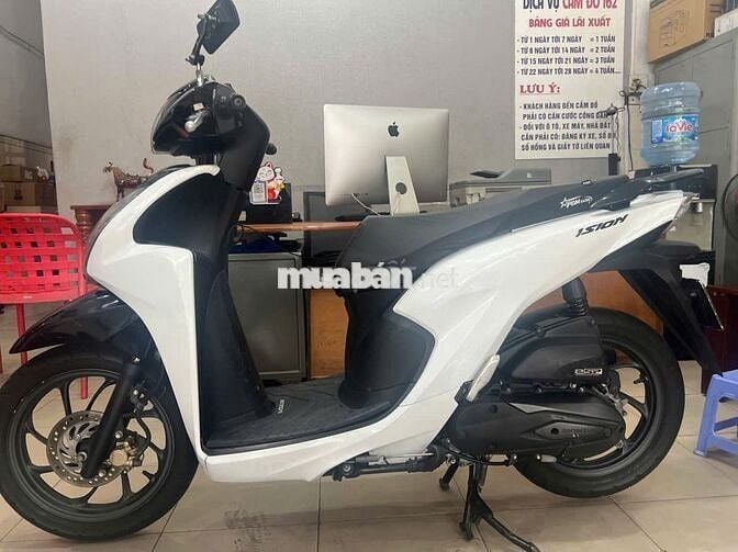 Honda Vision 2021 Trắng đen Việt Nam