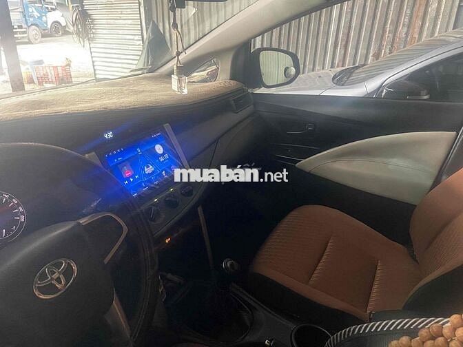 Toyota Innova 2016 Nâu 8 chỗ 350k km