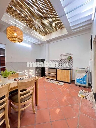 2 phòng ngủ 2WC+ Phòng khách lớn-Full nội thất-Máy giặt riêng- Cửa sổ