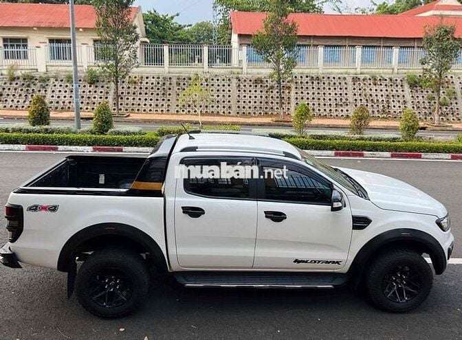 Ford Ranger Wildtrak Biturbo 2019 Trắng
