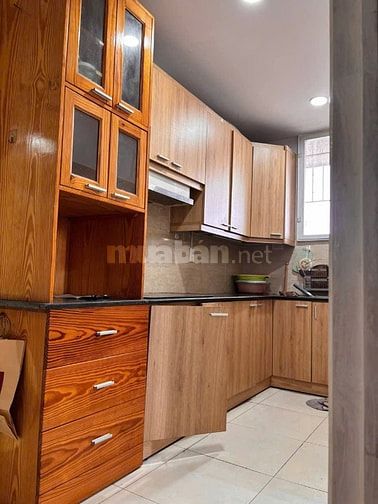 Cho thuê chung cư 508 CMT8, phường Nhiêu Lộc  1PN, NTCB giá 8tr5