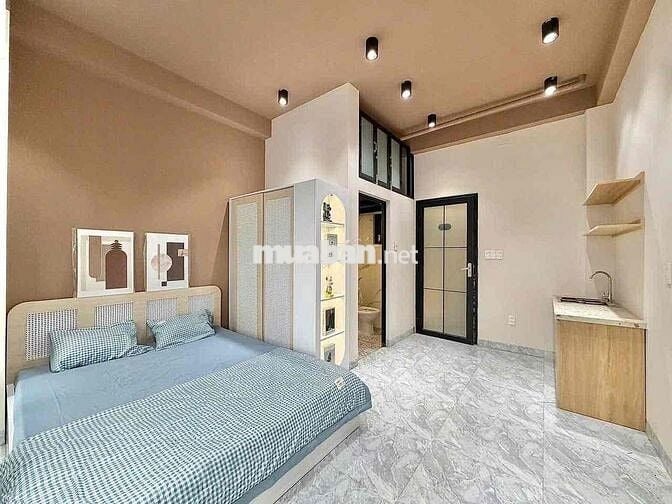 PHÒNG MỚI XÂY GIÁ TỐT ngay HOÀNG HOA THÁM_BAN CÔNG_FULL NỘI THẤT
