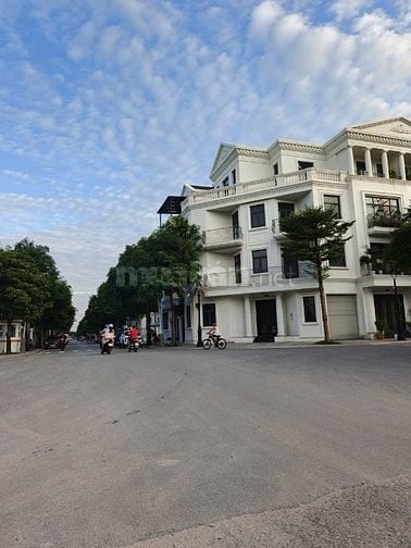 CHO THUÊ NHÀ XƯỞNG VỊ TRÍ ĐẸP – GẦN VIN MARINA, BÙI VIỆN – HẢI PHÒNG