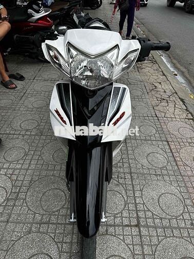 Yamaha Sirius RC Tự động Trắng đen
