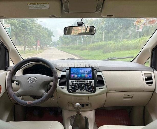Toyota innova G xịn 8 chỗ xe gia đình 1 chủ từ mới