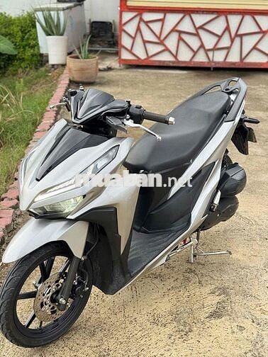Honda Vario 150 2021 Bạc