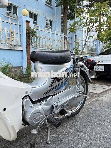 Honda Cub 50 máy Dream Thái 100cc 2019 Bạc