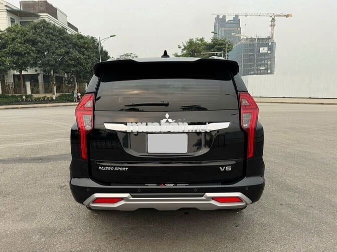 Mitsubishi Pajero Sport 3.0 V6 2024 Đen